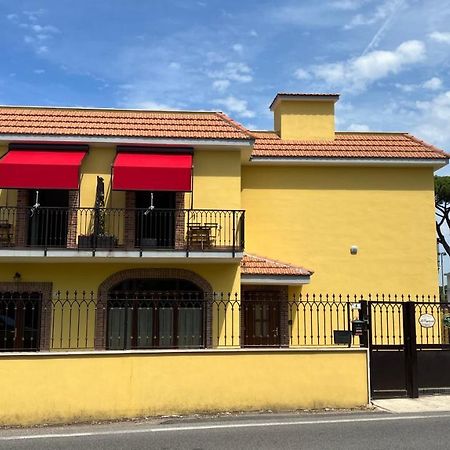 פיומיצ'ינו Guest House Le Gemelle Vagabonde מראה חיצוני תמונה